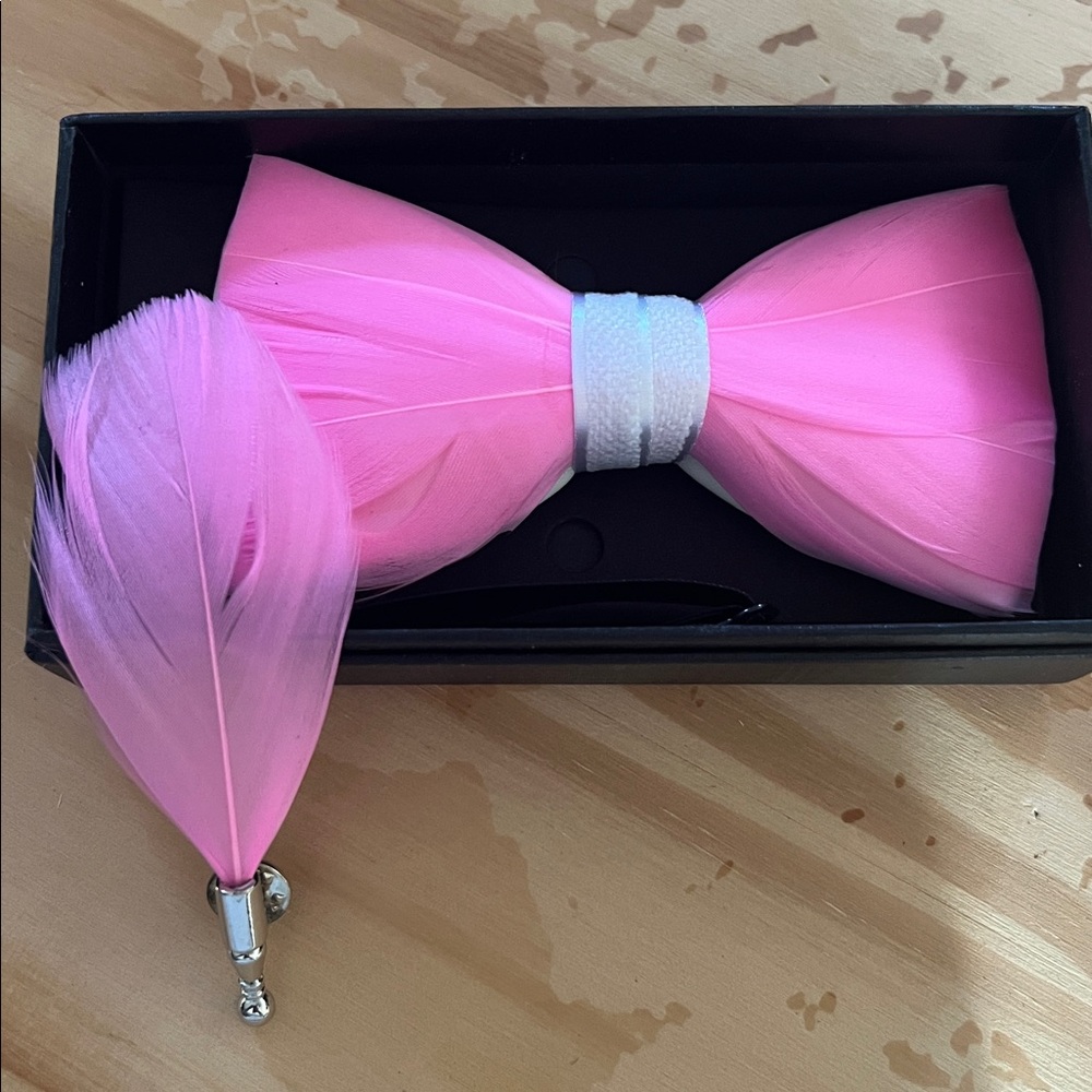 Feather Bow tie Collection - Picture 2 of 5